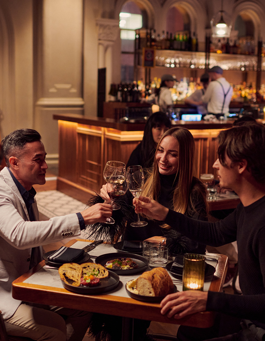 Restaurants, Bars & Cafes