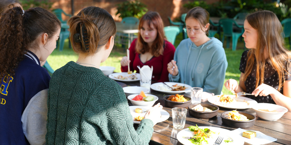 The-story-behind-our-food